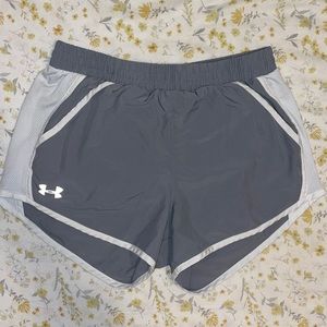 Under armor athletic shorts size small